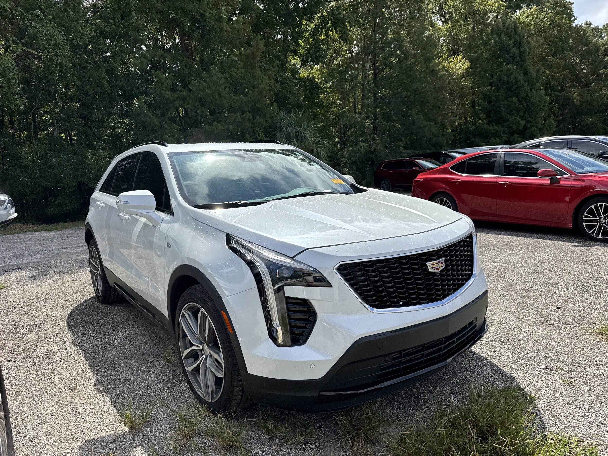 Used 2021 Cadillac XT4 Sport w/ Enhanced Visibility Package FWD image 4