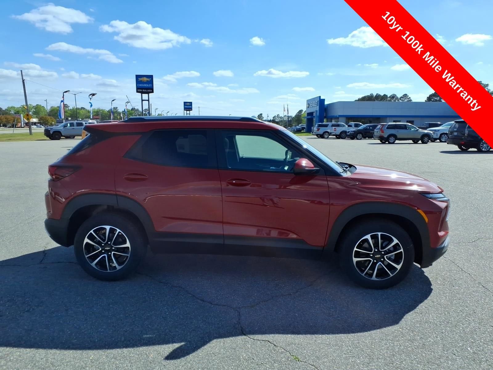 New 2026 Chevrolet TrailBlazer LT w/ LT Cold Weather Package FWD image 6