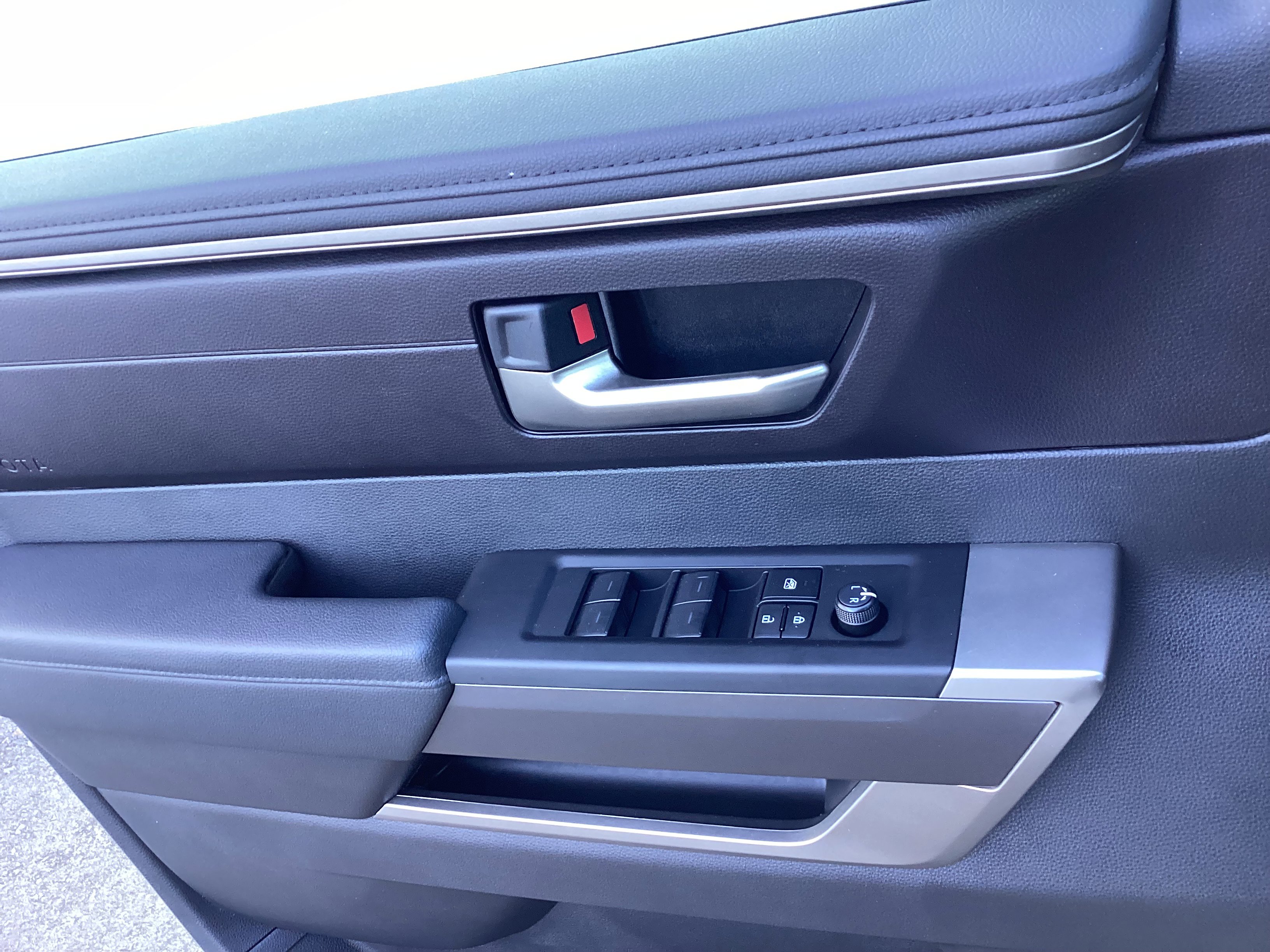 Used 2025 Toyota Tundra SR5 w/ TRD Off-Road Package image 26