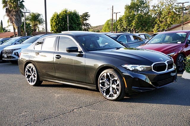 Used 2025 BMW 330i xDrive Sedan w/ Convenience Package image 6