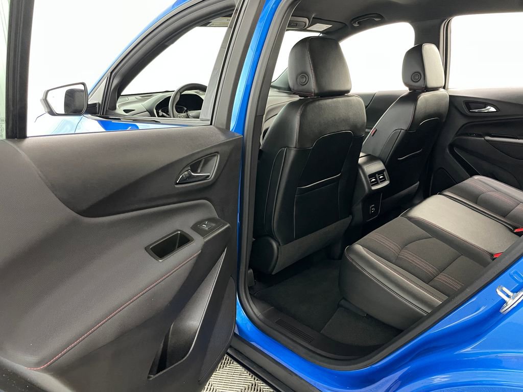 Used 2024 Chevrolet Equinox RS image 42