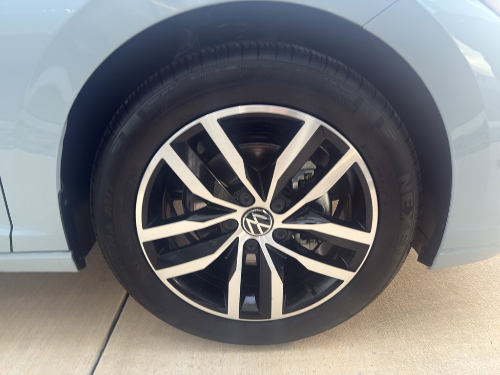 New 2026 Volkswagen Jetta SE image 18