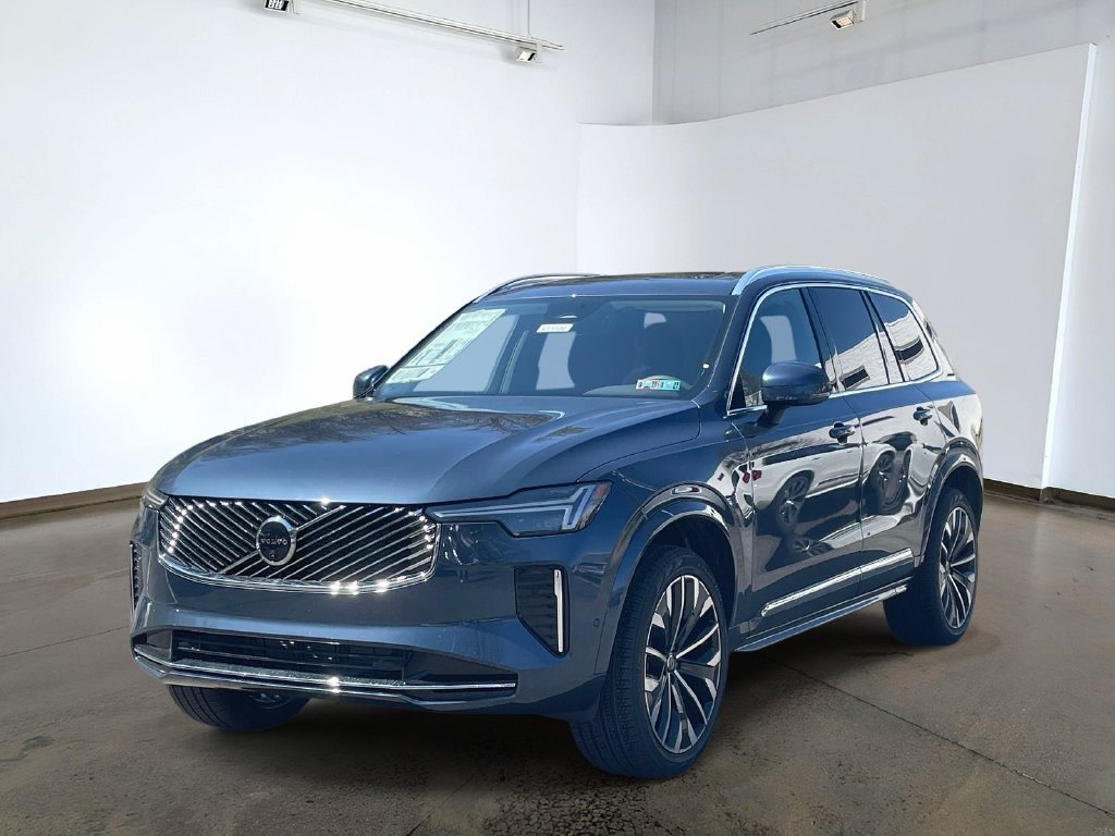 New 2026 Volvo XC90 B6 Ultra w/ Protection Package