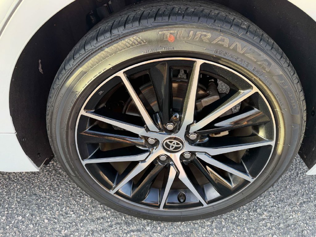Certified 2024 Toyota Camry SE FWD image 31