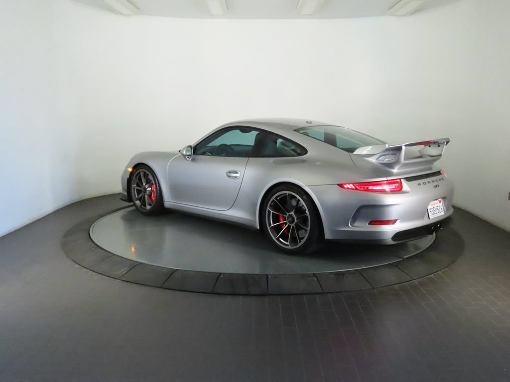 Certified 2014 Porsche 911 GT3 RWD image 3