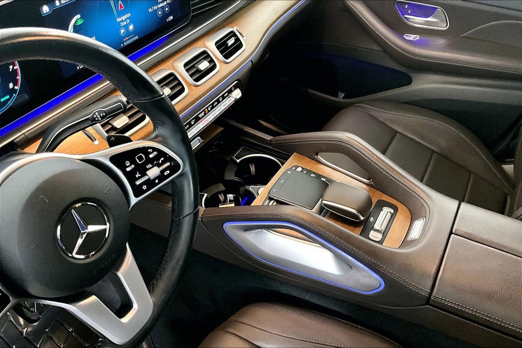 Used 2022 Mercedes-Benz GLS 450 4MATIC image 17