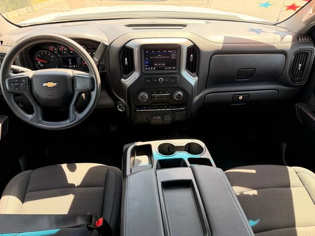 Used 2024 Chevrolet Silverado 1500 Custom w/ LPO, Dark Essentials Package RWD image 9