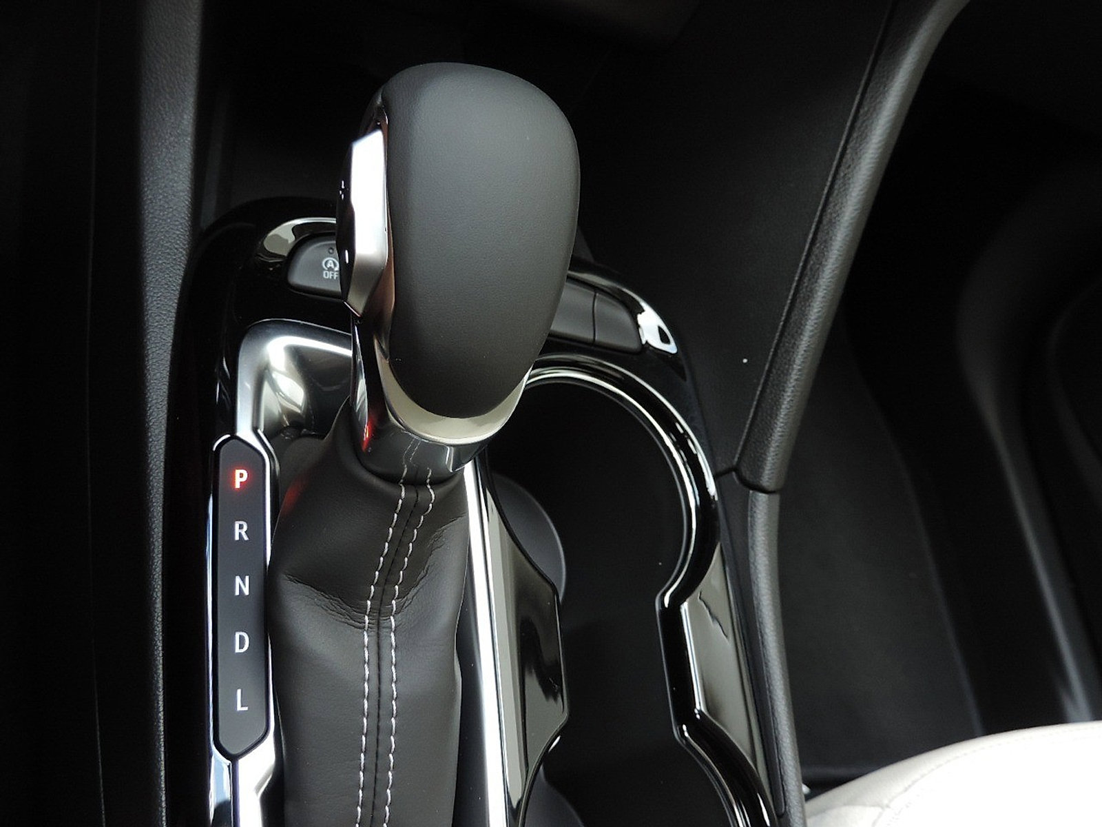 New 2026 Buick Encore GX Preferred w/ Comfort Package FWD image 18