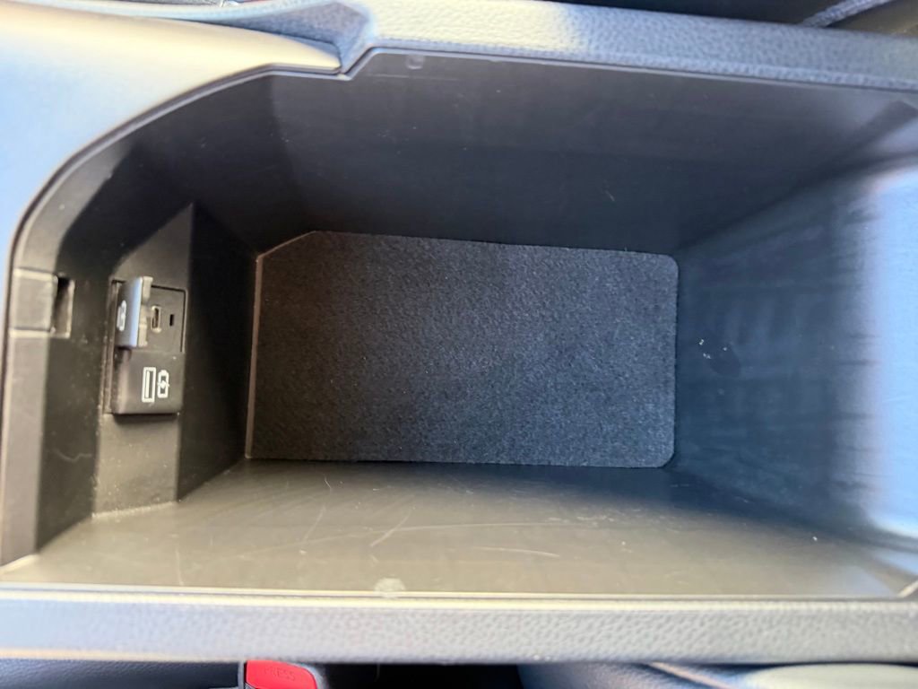 Used 2022 Toyota Camry SE image 24