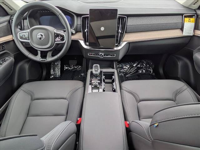 New 2026 Volvo XC90 B5 Plus w/ Protection Package AWD/4WD image 16