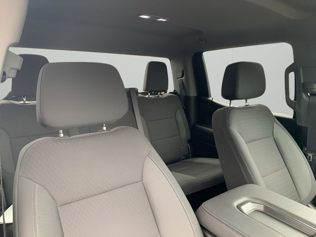 Used 2024 Chevrolet Silverado 1500 Custom w/ Turbomax Blackout Package image 18