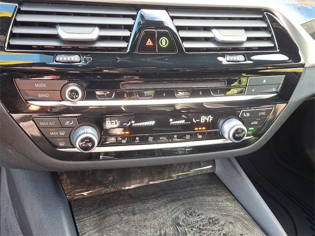 Used 2019 BMW 530i xDrive w/ Convenience Package image 15