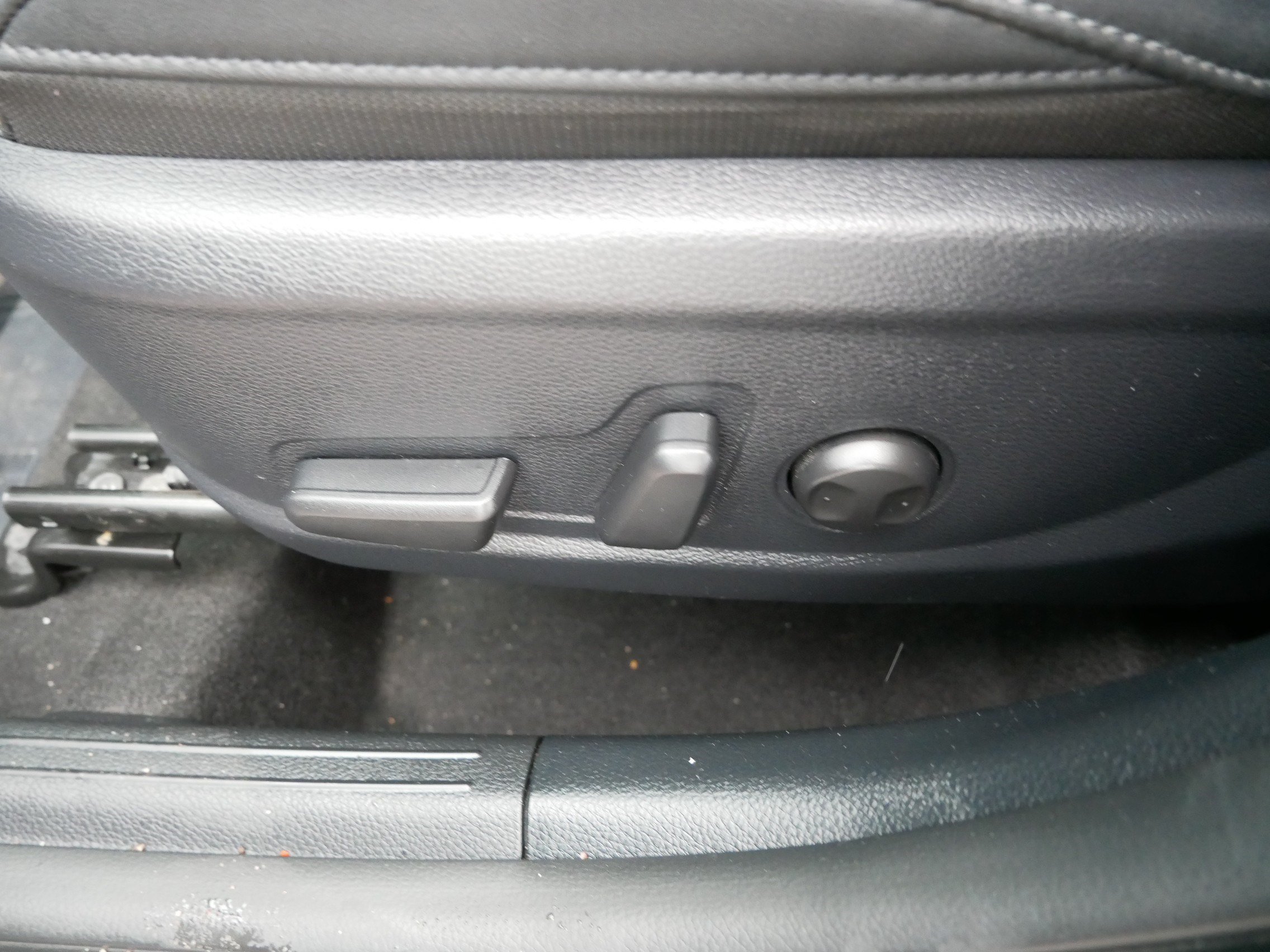 Used 2024 Kia Seltos EX AWD/4WD image 19