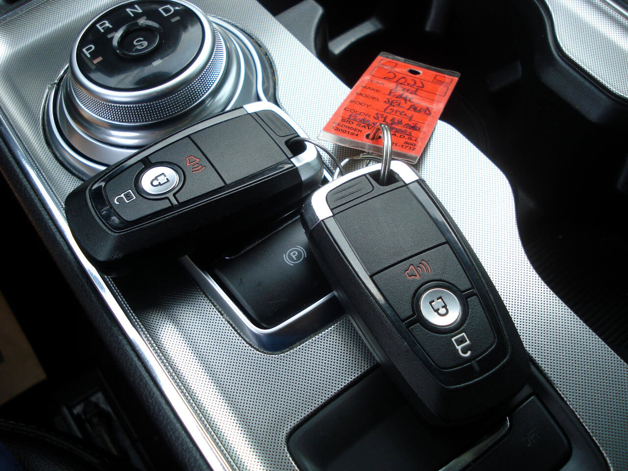 Used 2022 Ford Edge SEL w/ Cargo Accessory Package image 22