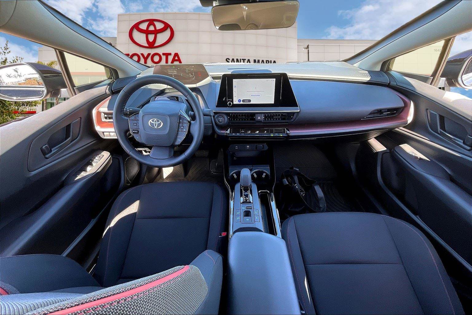 Certified 2025 Toyota Prius Plug-In Hybrid image 15