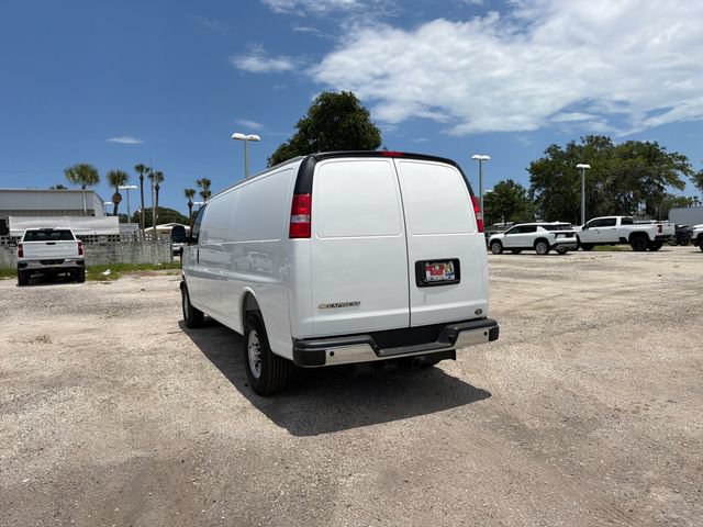 New 2026 Chevrolet Express 3500 Extended w/ Driver Convenience Package RWD image 10
