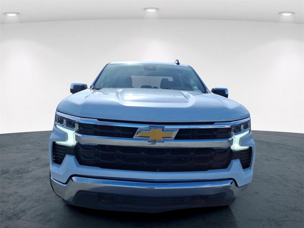Used 2023 Chevrolet Silverado 1500 LT image 3