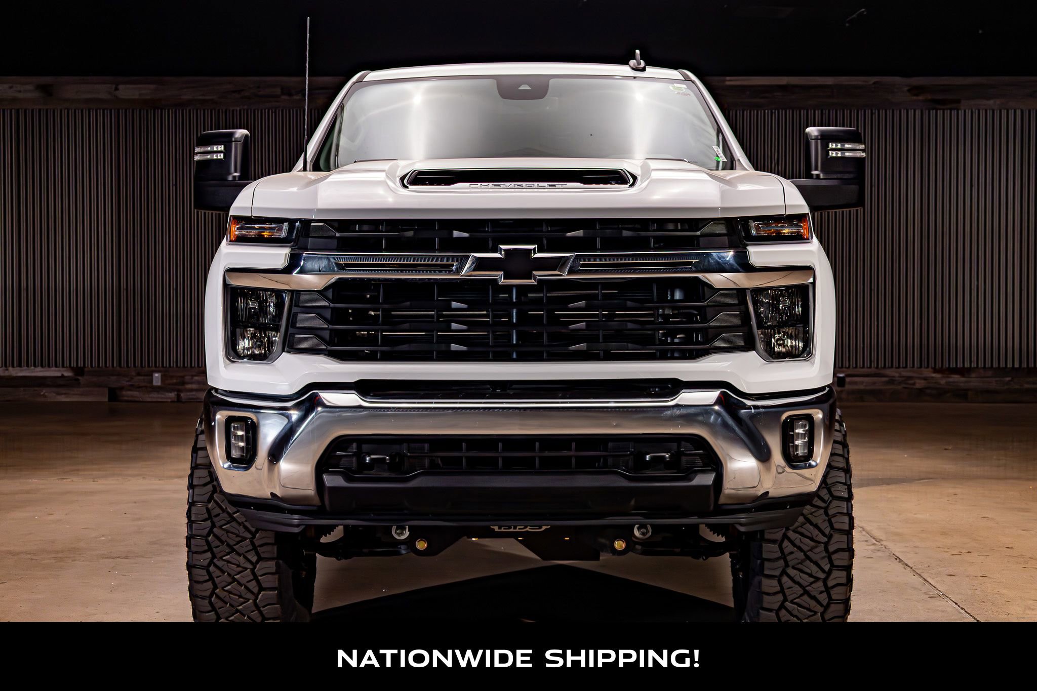 Used 2024 Chevrolet Silverado 3500 LT w/ Convenience Package image 4