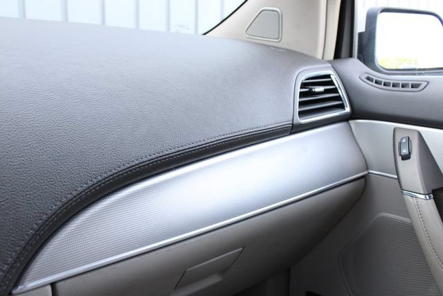 Used 2012 Lincoln MKX AWD image 21