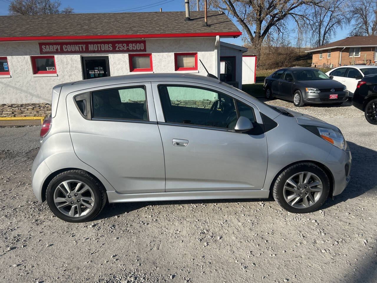 Used 2016 Chevrolet Spark LT image 2