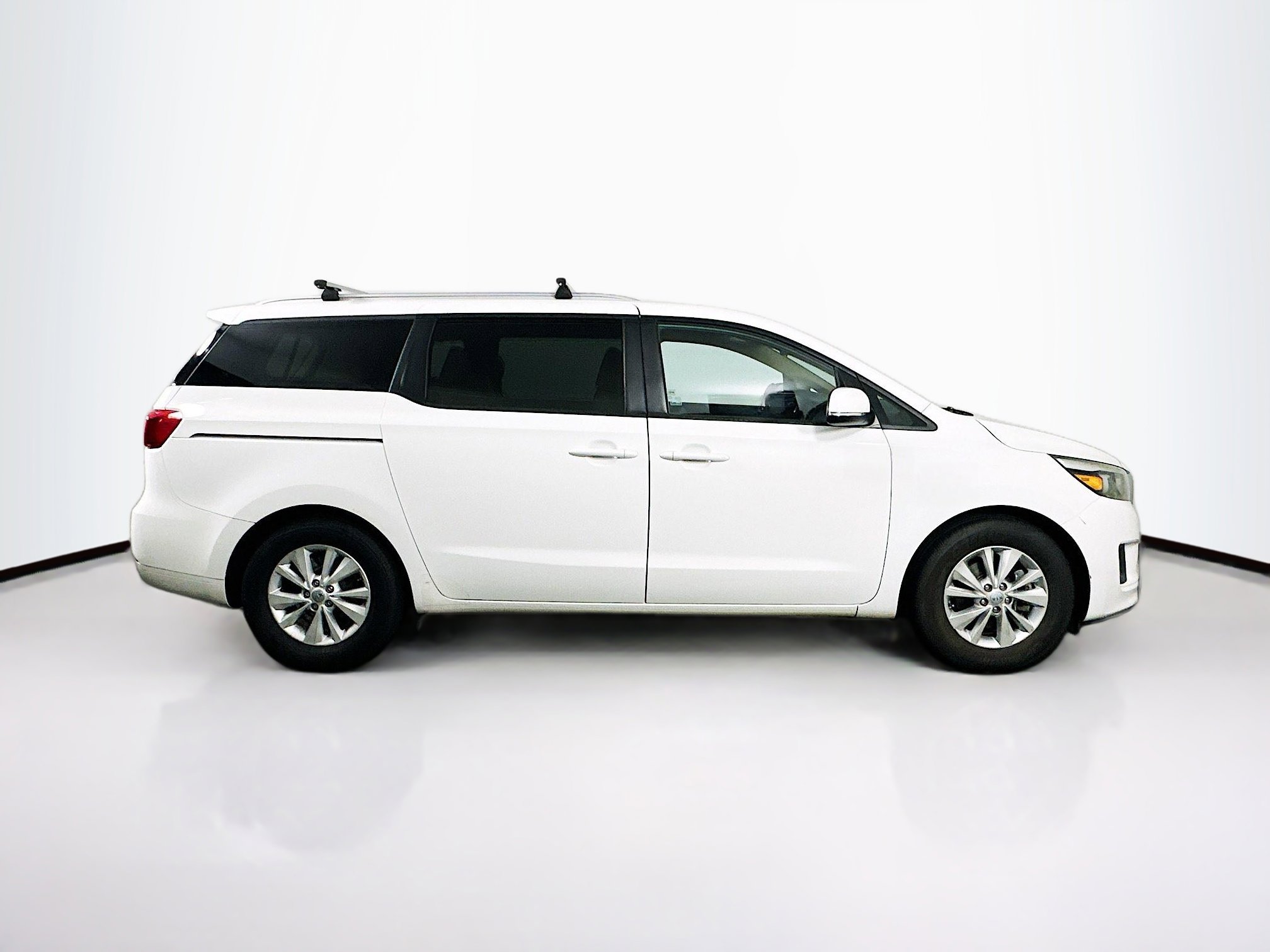Used 2016 Kia Sedona LX w/ LX Convenience Package image 10