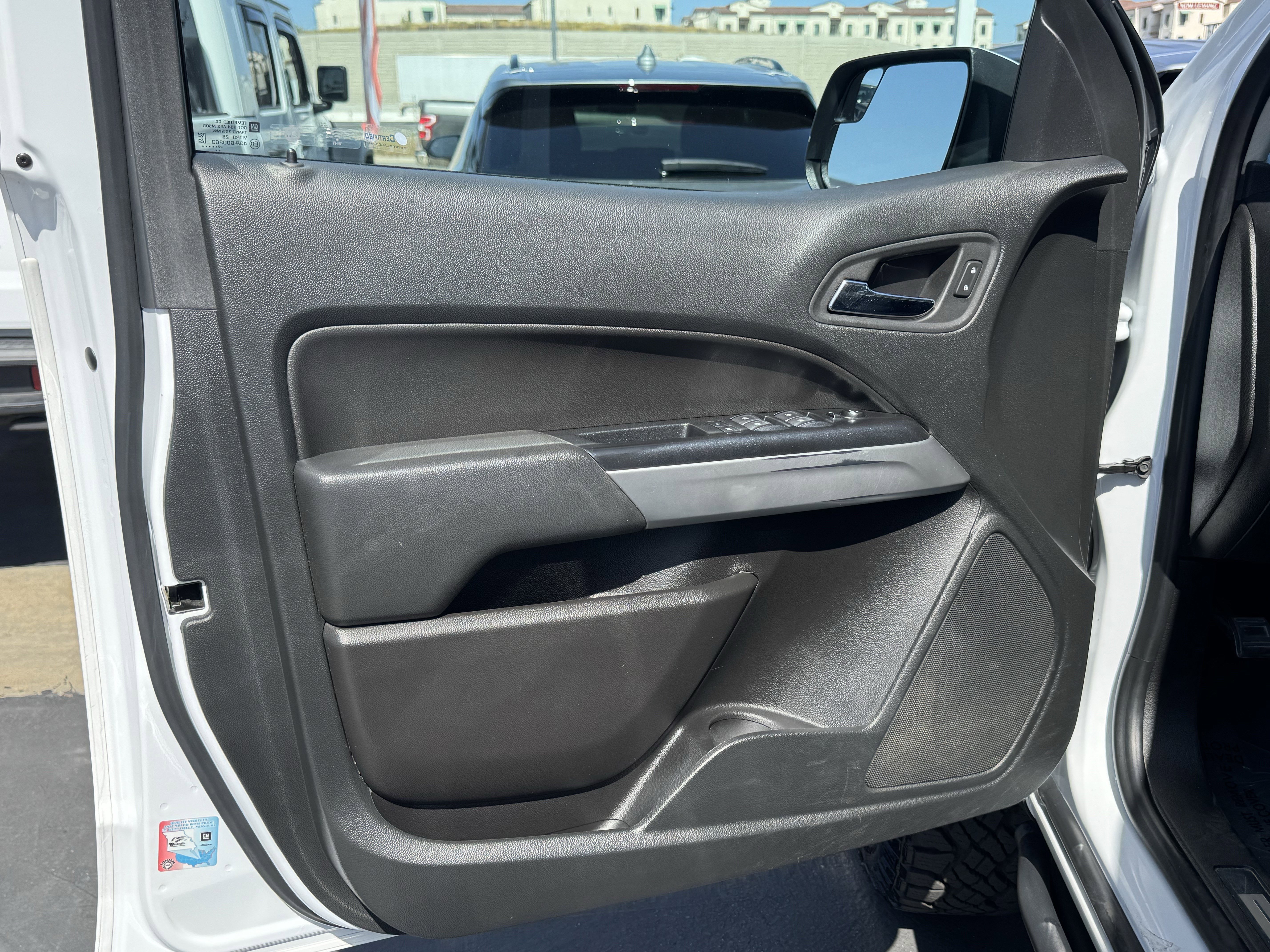 Used 2022 Chevrolet Colorado ZR2 image 15