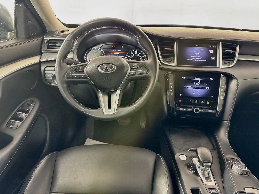 Certified 2020 INFINITI QX50 Luxe w/ Cargo Package FWD image 28