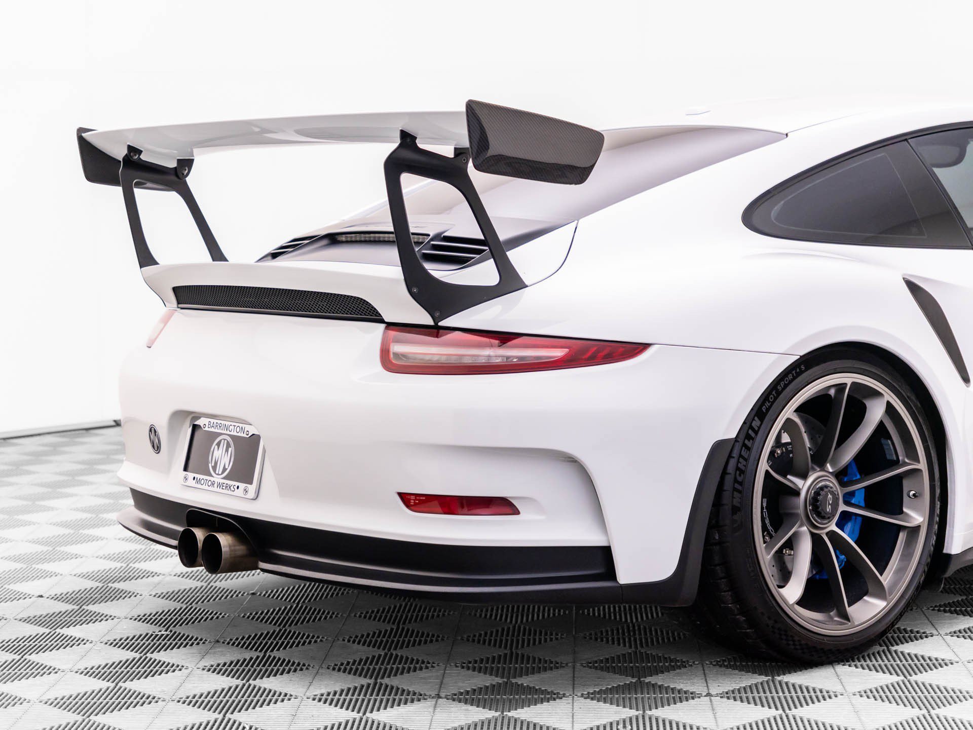 Used 2016 Porsche 911 GT3 RS RWD image 34