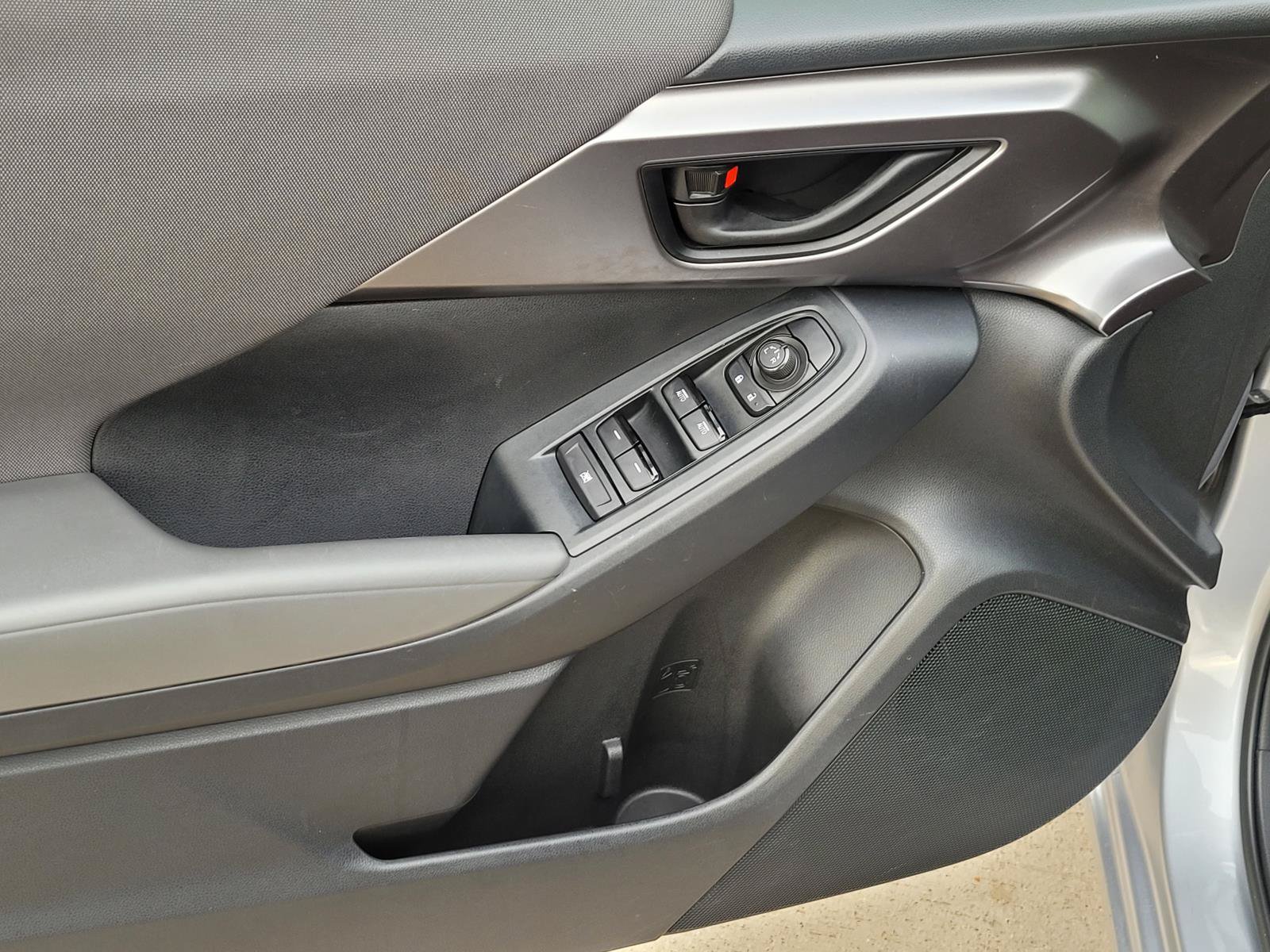 Certified 2024 Subaru Impreza 2.0i AWD/4WD image 4