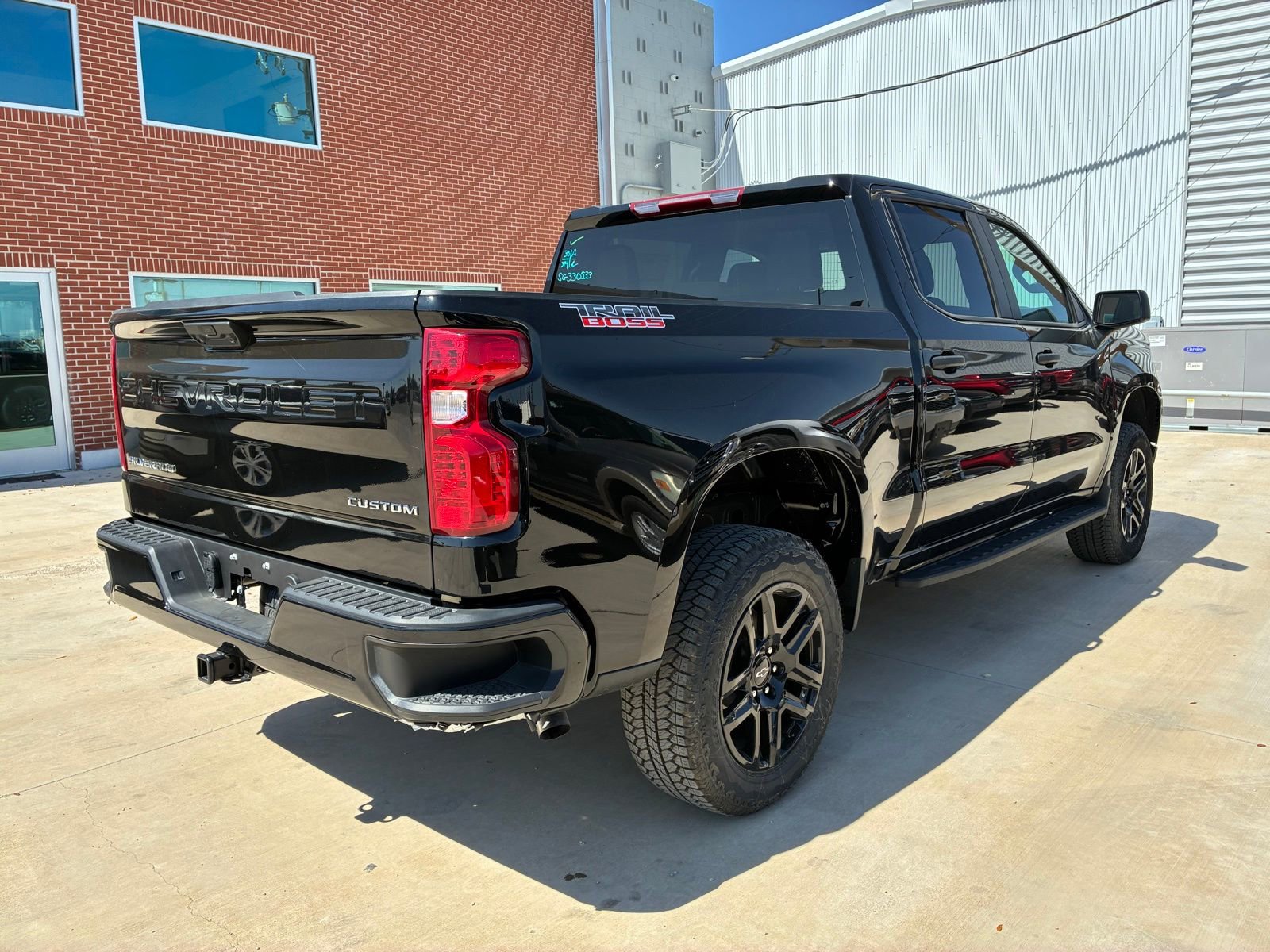 Used 2025 Chevrolet Silverado 1500 Custom Trail Boss image 12