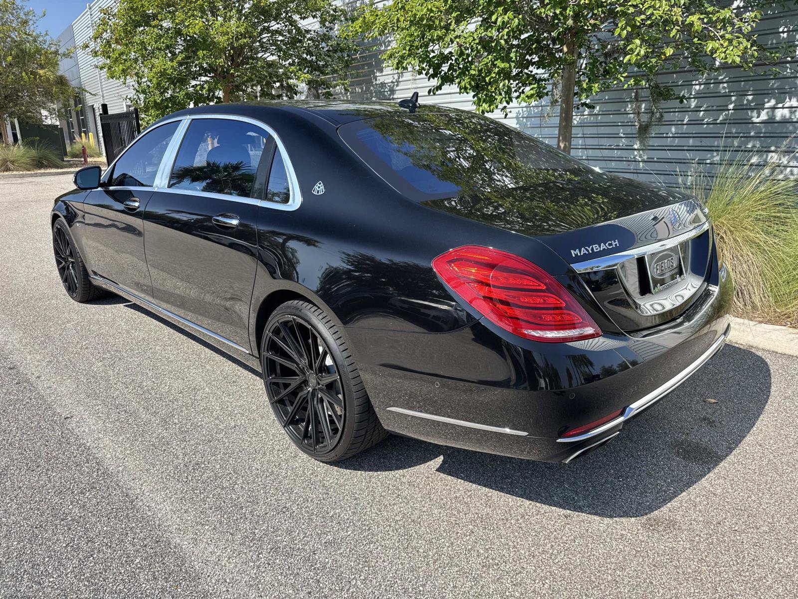 Used 2016 Mercedes-Benz Maybach S 600 image 3