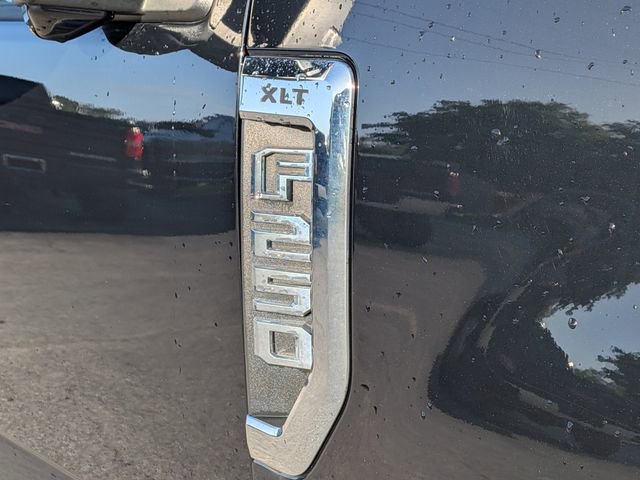 Used 2019 Ford F250 XLT w/ XLT Value Package image 11