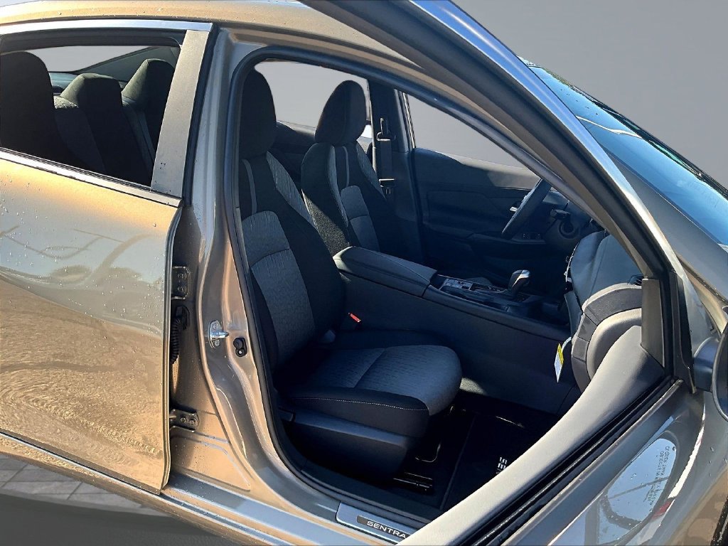 New 2026 Nissan Sentra SV w/ SV Convenience Package FWD image 11