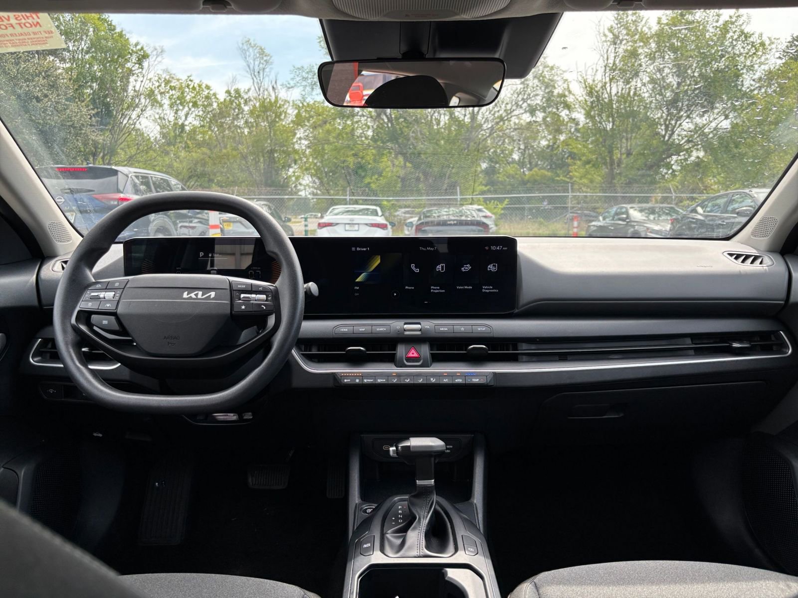 Used 2025 Kia K4 FWD image 32