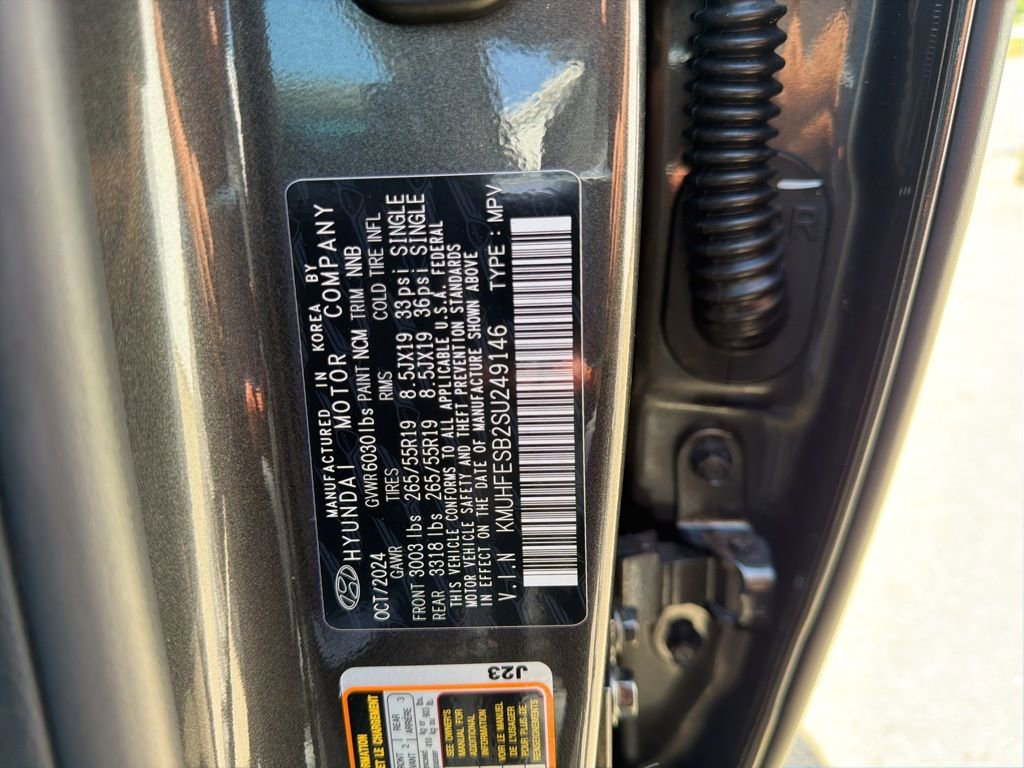 Used 2025 Genesis GV80 2.5T Standard AWD/4WD image 43