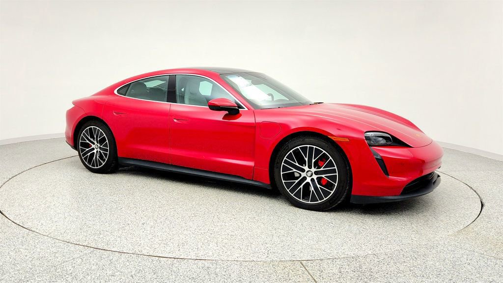Used 2024 Porsche Taycan 4S image 3