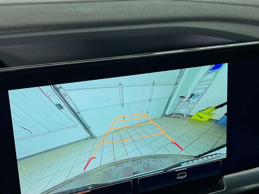 Certified 2023 GMC Sierra 1500 SLT image 13