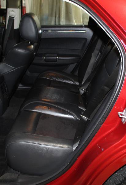 Used 2010 Chrysler 300 S image 20