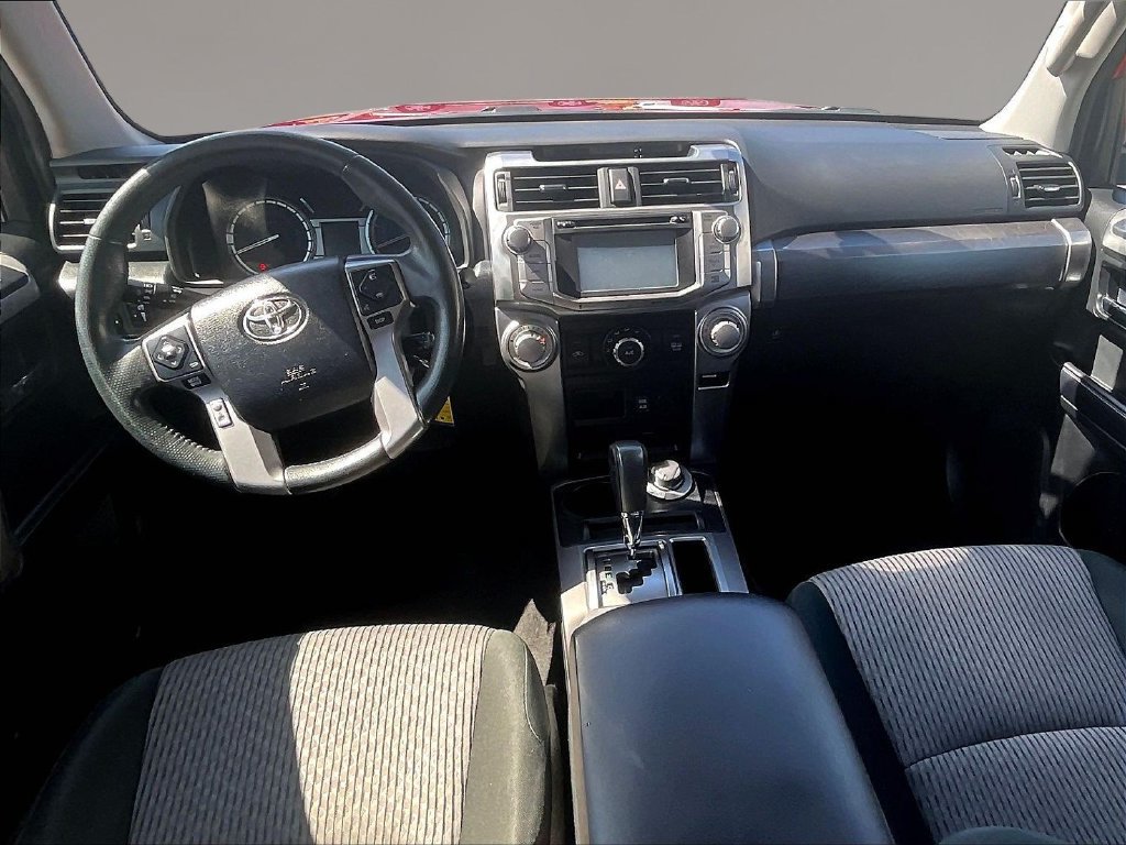 Used 2019 Toyota 4Runner SR5 AWD/4WD image 7