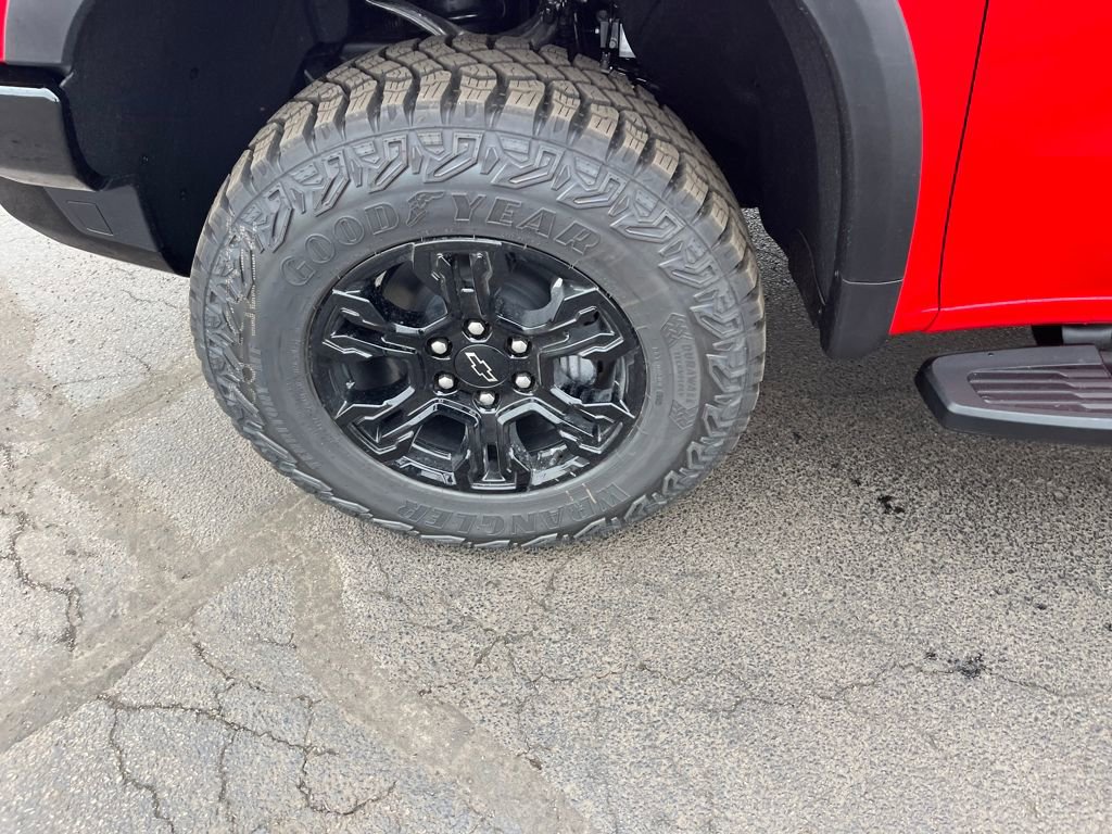 New 2026 Chevrolet Silverado 1500 ZR2 w/ LPO, Dark Essentials Package image 37