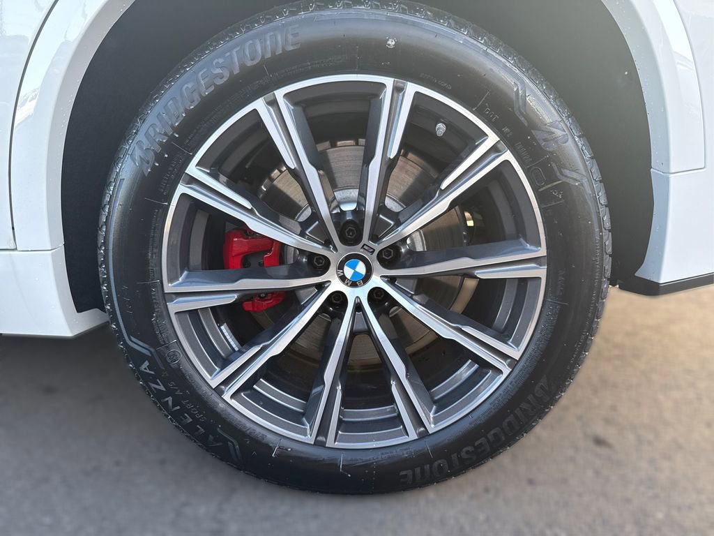 New 2026 BMW X5 M60i w/ Executive Package image 14