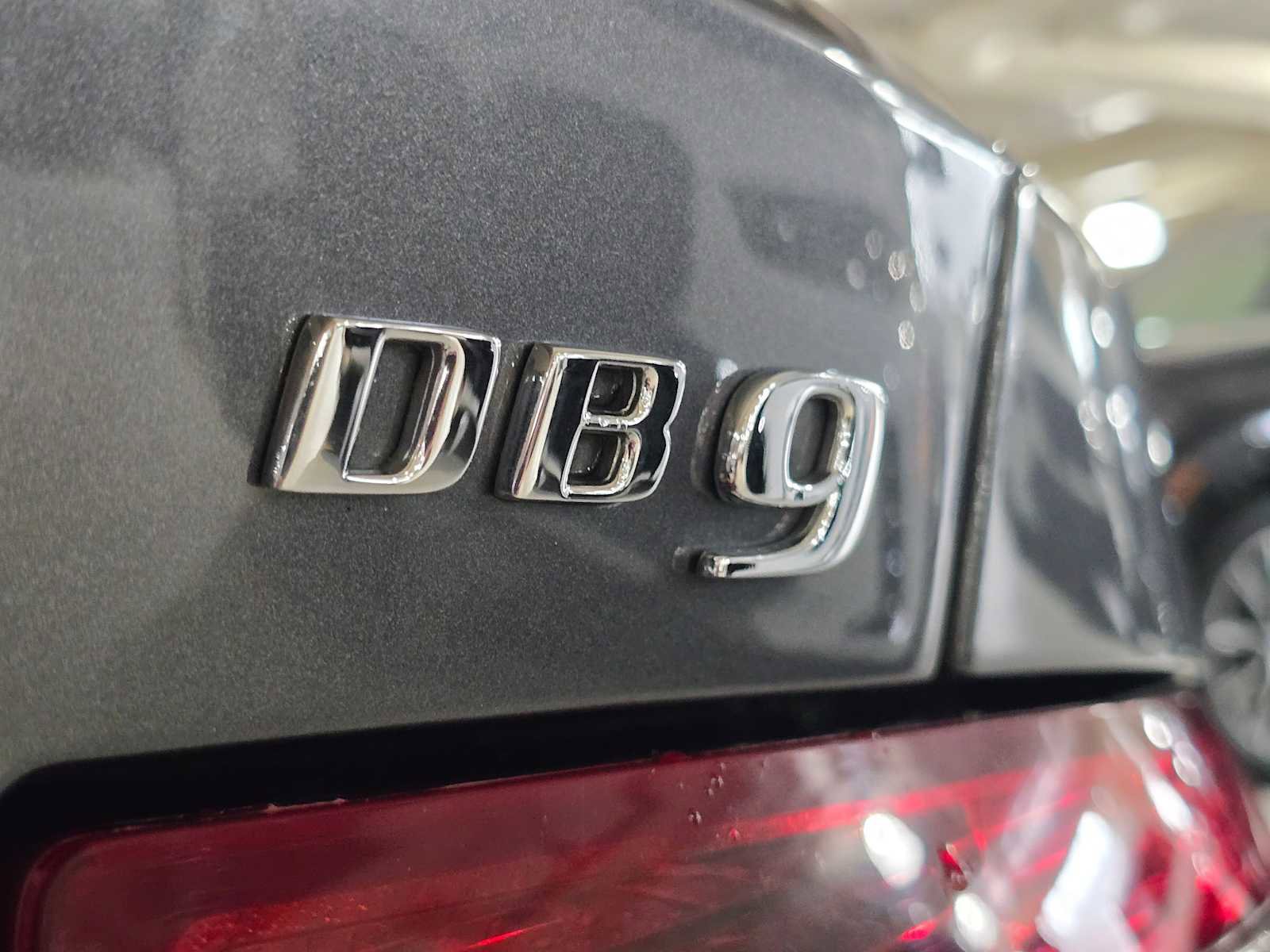 Used 2008 Aston Martin DB9 Volante image 14