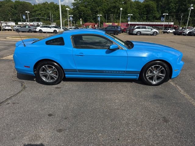 Used 2014 Ford Mustang Premium w/ Equipment Group 201A image 4