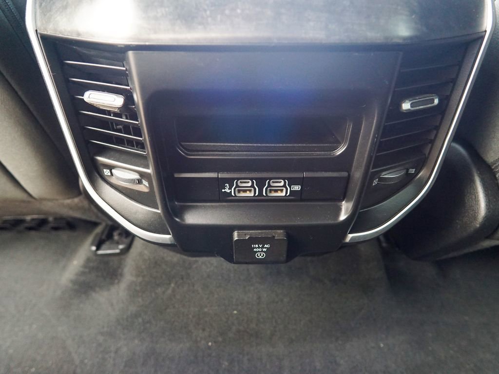 Used 2020 RAM 1500 Lone Star AWD/4WD image 16