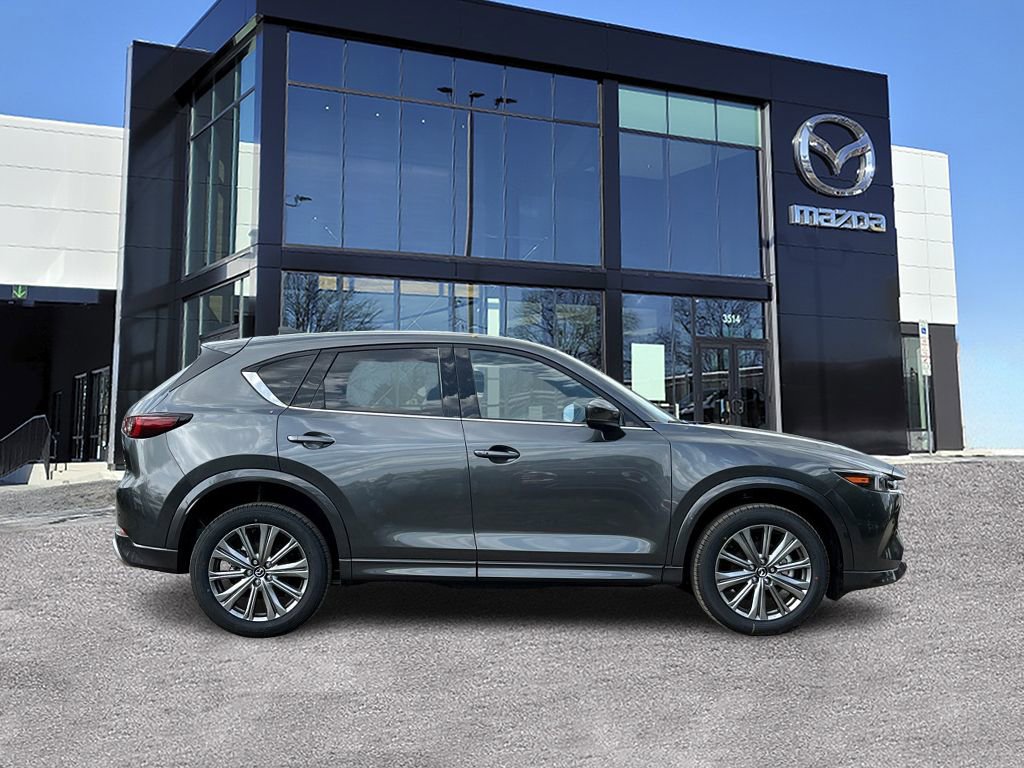 New 2025 MAZDA CX-5 Signature image 2
