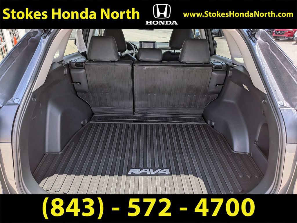 Used 2023 Toyota RAV4 XLE w/ Convenience Package FWD image 18