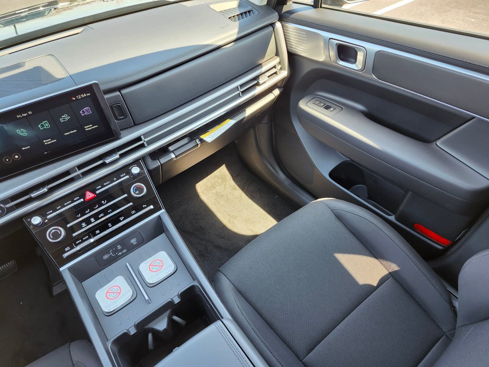 New 2026 Hyundai Santa Fe SE image 15