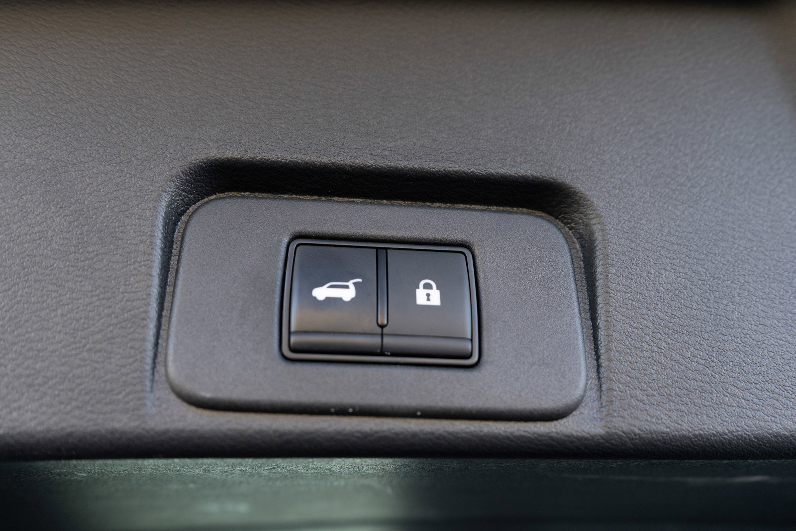 Used 2023 Nissan Rogue Platinum AWD/4WD image 10