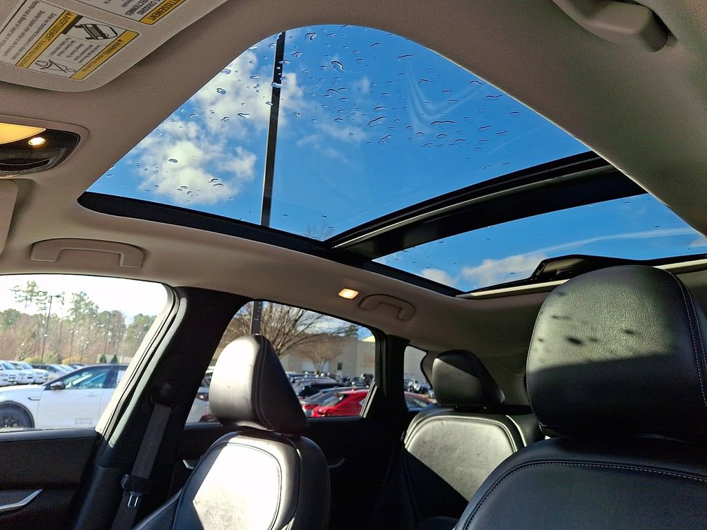 Used 2022 INFINITI QX50 Luxe w/ Cargo Package image 15