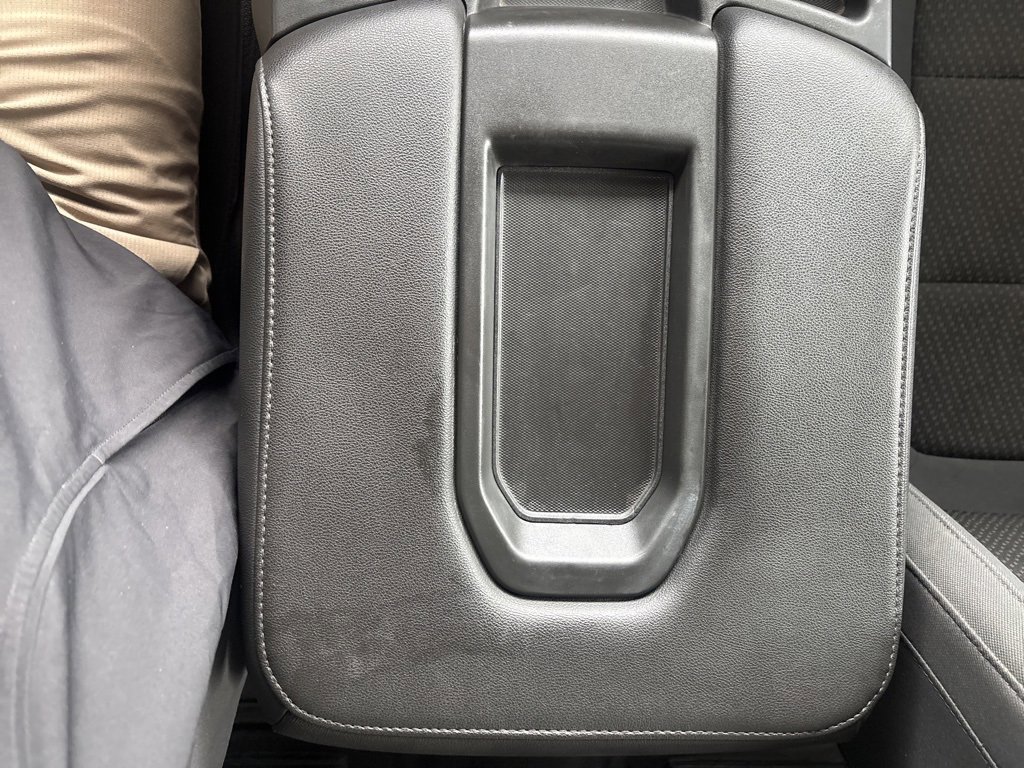 Used 2020 GMC Sierra 3500 4x4 Crew Cab w/ Fleet Convenience Package image 19